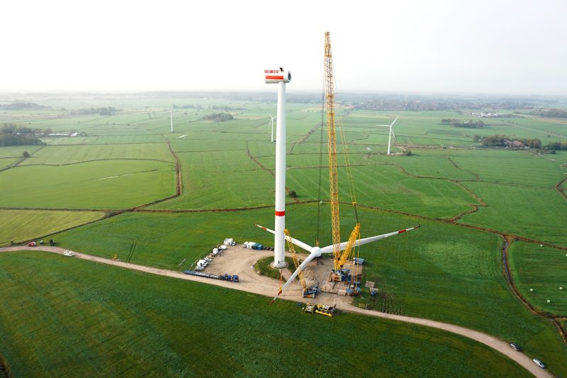Ingenieurteam von PSEEG bei der Planung eines Windparkprojekts